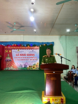 Hợp tác giữa Khoa Luật và LLCT với Cơ sở cai nghiện ma túy số 1, Hưng Yên. Tuyên truyền phổ biến pháp luật cho học viên cai nghiện ma túy.