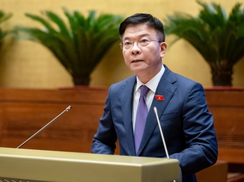 Vietnam proposes major anti-drug investment, 50,000 addicts to receive support